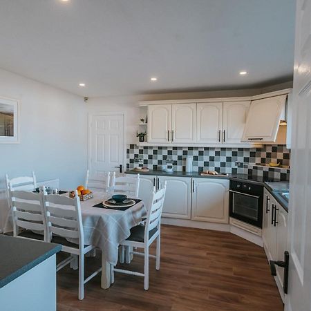 Tideaway - Cosy Seaside Village Bungalow Near Beach Castlerock Exteriér fotografie