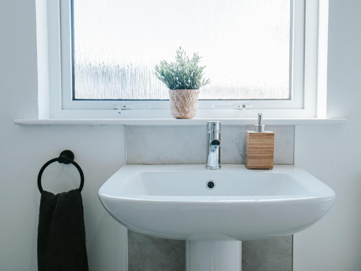 Tideaway - Cosy Seaside Village Bungalow Near Beach Castlerock Exteriér fotografie