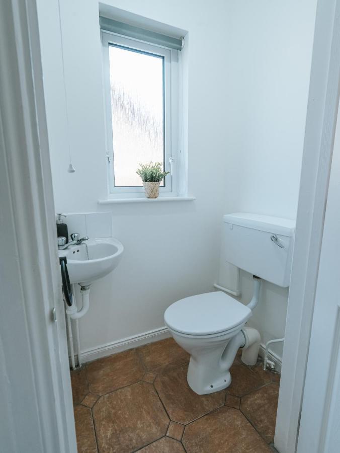 Tideaway - Cosy Seaside Village Bungalow Near Beach Castlerock Exteriér fotografie